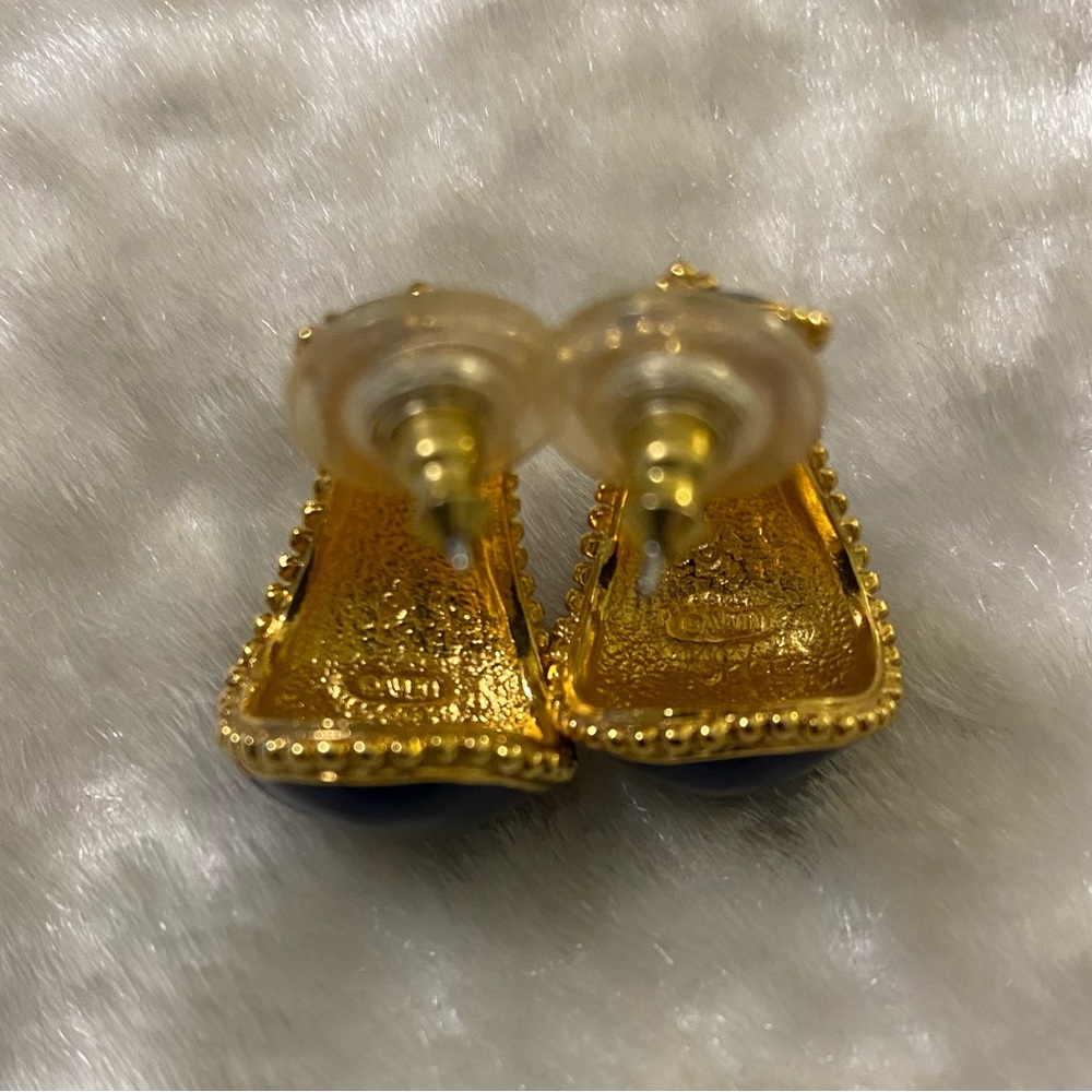 ☘️AVON Royal Blue & Gold Pierced Earrings - Picture 3 of 4